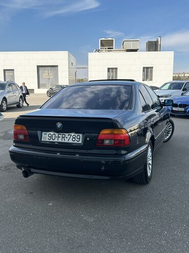 BMW: BMW 535: 3.5 l | 2000 il Sedan — 12