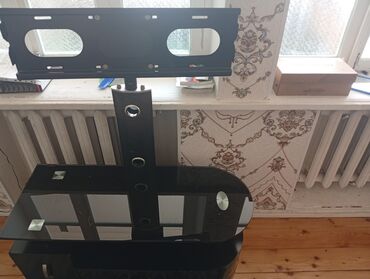 Zərərvericilərə qarşı mübarizə aparatları: Lustur birde televizor alti hamisi birlikde 130 manat qiymetde