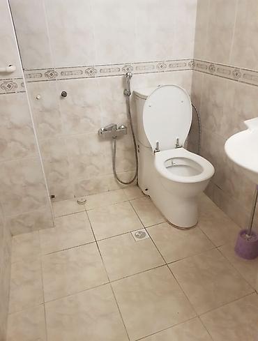 corat kiraye ev: 4 otaq otaq yoldasi lazimdir 250 azn. Komunal daxil metroya 5 dq — 4