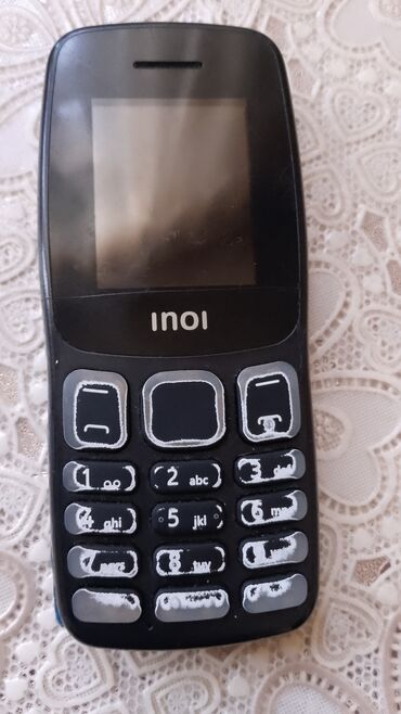 nokia lumya: Nokia 106, Düyməli