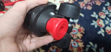 Roliklər: Orijinal Mesuca Roller Skate Ferrari Edition. 38 Ayaq Razmeri,Çəki 60 — 10