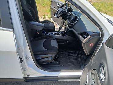 Jeep: Jeep Cherokee 4x4, bijela boja, registrovan u Srbiji (tablice BG) — 18