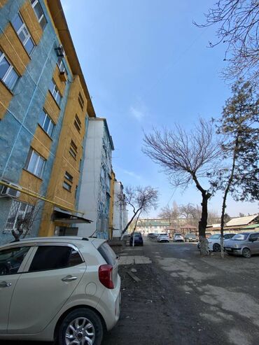 срочно продаю дом новопокровка: 1 комната, 40 м², 105 серия, 1 этаж, Старый ремонт