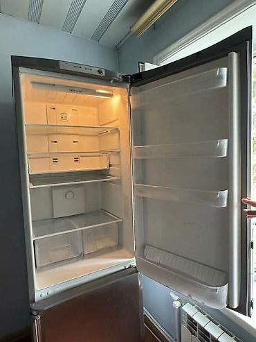 İşlənmiş 2 qapılı Indesit Soyuducu Satılır, rəng - Gümüşü