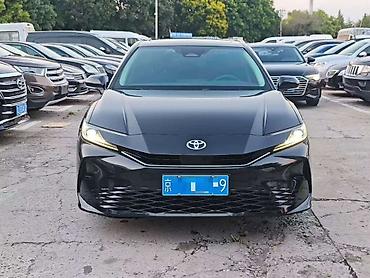 auto ru: Toyota Camry: 2024 г., Гибрид, Седан — 1