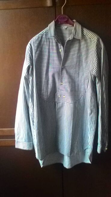 Ostala ženska odeća: Dve velike kese odeće samo 300 dinara. jakna, 6 košulja, 4 džempera na lalafo.rs — 12 Ostala ženska odeća: Dve velike kese odeće samo 300 dinara. jakna, 6 košulja, 4 džempera — 12