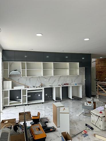 Sifarişlə mətbəx mebeli: Sifarişlə mətbəx dəsti, Özü çəkən petlələr, Mat laminat, Kredit var, Pulsuz çatdırılma — 6