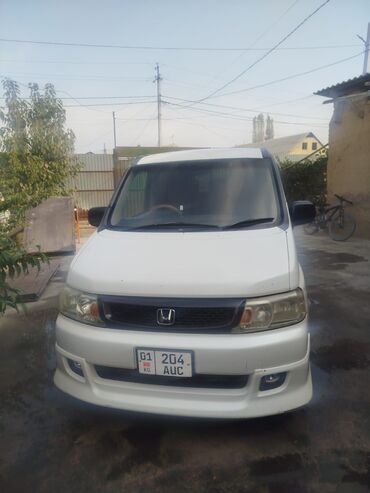 зарядное устройство для машины: Honda Stepwgn: 2003 г., Вэн/Минивэн