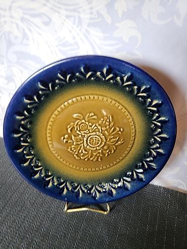 Ostali antikviteti: Dekorativni tanjir 1920 do 1950g.original nemacka majolika. Deko — 5