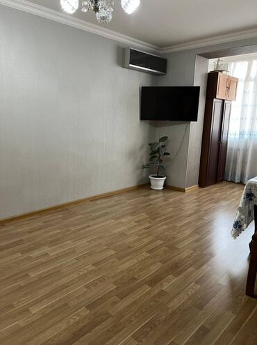 Köhnə tikili: Bakı, 2 otaqlı, Köhnə tikili, m. Həzi Aslanov, 50 kv. m — 3