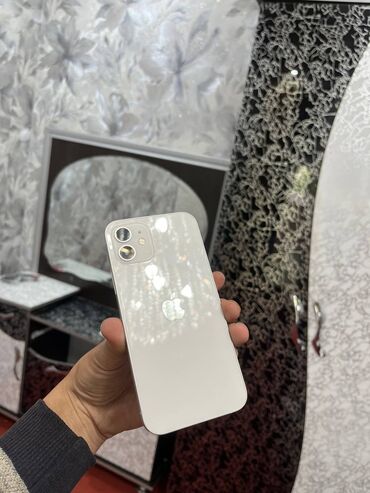 айфон 12 256: IPhone 12, 128 ГБ, Заряддоочу түзүлүш, Коргоочу айнек, Каптама, 75 %