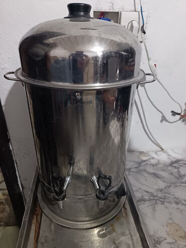 Su üçün kulerlər və dispenserlər: Tecili satilir.!!! Endirim olacaq. 2 eded samovar. Biri 17 litrlik o