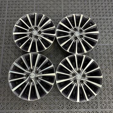 Диски: Литые Диски R 18 Kia, Комплект, отверстий - 5, Б/у — 4