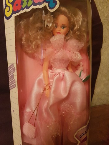 Oyuncaqlar: ● K U K L A ● Təzə. Çin istehsalı. Hündürlüyü - 33 sm. Qiyməti - — 4