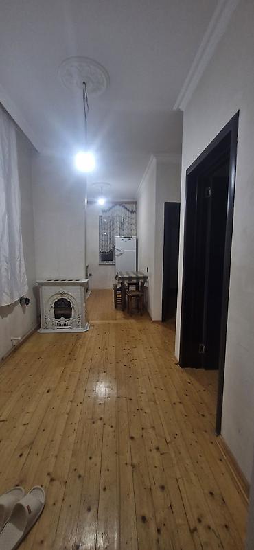 basqal kiraye ev: Binə Savxoz Qardaşlar market . 2 otaqlı həyət evi . İşıq qaz su — 1