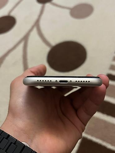 Apple iPhone: IPhone 11, 128 GB, Ağ, Face ID — 5
