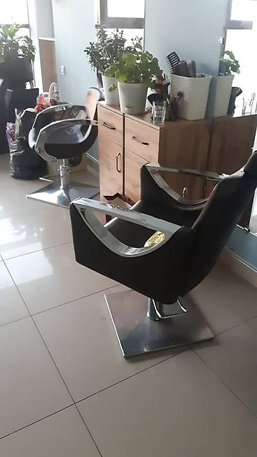 Другое оборудование для салонов красоты: Продается салонная мебель. Недорого. Мойка 1шт 19000с Кресла 3шт — 4