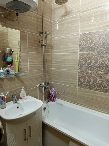 Продажа квартир: 3 комнаты, 78 м², 106 серия, 9 этаж, Косметический ремонт — 5