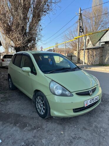 Honda: Honda Fit: 2005 г., 1.5 л, Вариатор, Бензин, Хэтчбэк