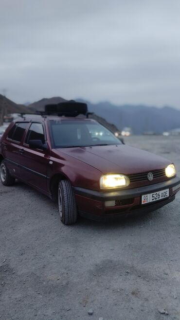 заправка кондиционеров на авто: Volkswagen Golf: 1993 г., 1.8 л, Механика, Бензин, Седан