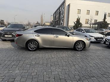 Lexus: Lexus ES: 2017 г., Бензин — 5