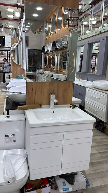 hamam dizaynlari: Hamam otağı üçün müasir lavabo-tumba və güzgü modelləri. Şəkillərdə — 2