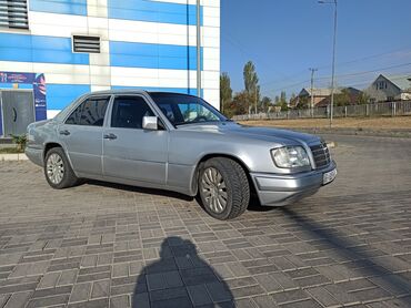 мерседес е: Mercedes-Benz E 280: 1995 г., 2.8 л, Автомат, Бензин, Седан