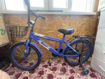 велосипед детский 16: Продаю велосипед, состояние новое Покупал братишке, пару раз