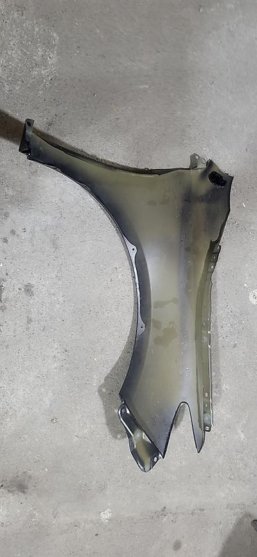 Крылья и комплектующие: Крыло Переднее правое Toyota, 2017 г., Б/у, Оригинал — 2