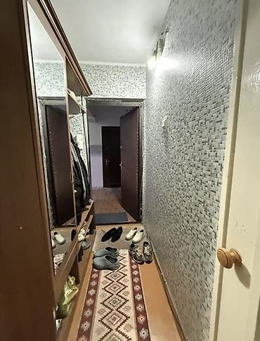 104 серия: 2 комнаты, 44 м², 8 мкр 104 серия, 2 этаж, Старый ремонт — 5