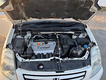 Honda: Honda Stream: 2002 г., 2 л, Типтроник, Бензин, Универсал — 7