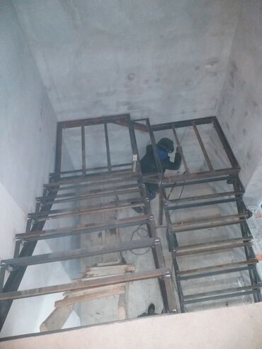 Обшивка лестниц: Ассалуму алайкум тугандар Метал карказ бетон лестница метал перилла — 16
