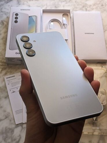 ebay az telefonlar: Samsung Galaxy A15, 128 GB, rəng - Ağ, Barmaq izi, Simsiz şarj, İki sim kartlı