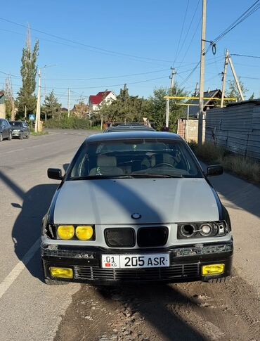 BMW: BMW 3 series: 1994 г., 2.5 л, Механика, Бензин, Седан — 3