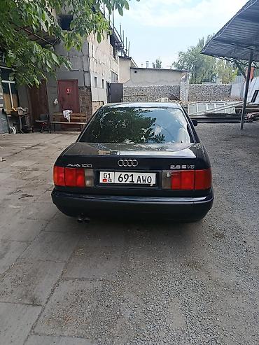 a4 b7: Audi 100: 1993 г., 2.6 л, Механика, Бензин, Седан — 2