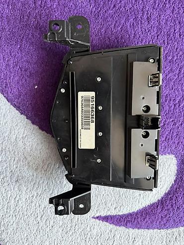 Avtoelektronika: Chevrolet kruz ucun rengli monitor satiram komplekt cercivesinen bir — 2