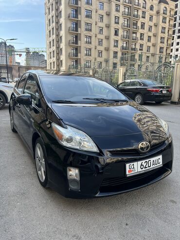 тайота majesta: Toyota Prius: 2011 г., 1.8 л, Автомат, Гибрид, Седан