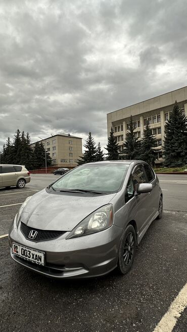 Honda: Honda Fit: 2008 г., 1.5 л, Автомат, Бензин, Хэтчбэк