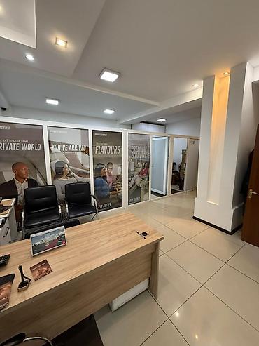 Аренда другой коммерческой недвижимости: Сдаётся в аренду коммерческое помещение на первой линии на пересечении — 5