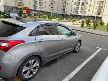Hyundai: Hyundai Elantra (VIN: KMHD35LE0DU037122) - Kuzov: sedan, gümüşü rəng — 8