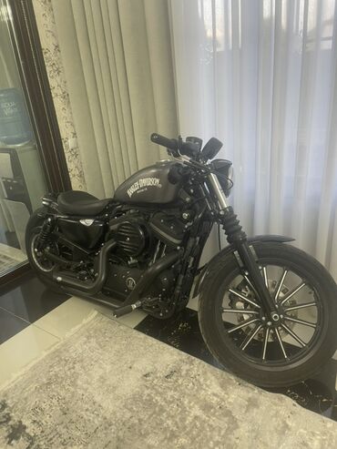 купить мотоцикл для детей 12 лет на бензине: Мотоцикл Harley-Davidson в черном матовом цвете. Оснащен одноместным
