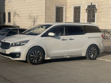Kia: Kia Carnival: 2015 г., 2.2 л, Автомат, Дизель, Минивэн — 5