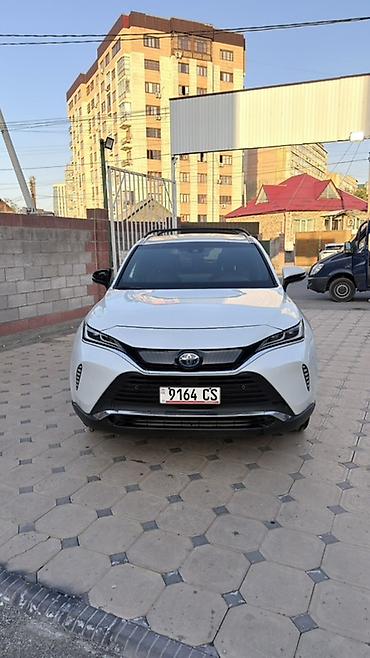 reno stepway: Toyota Venza: 2023 г., 2.5 л, Автомат, Гибрид, Кроссовер — 1