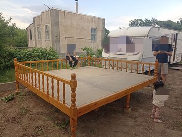 карабалта мебель: Продаю тапчан. полностью из дерева. размер 3м*3м