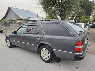 е34 широкий: Mercedes-Benz E-Class: 1994 г., 2 л, Механика, Бензин, Универсал — 2