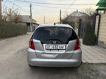 Honda: Honda Fit: 2008 г., 1.3 л, Вариатор, Бензин, Хэтчбэк — 6