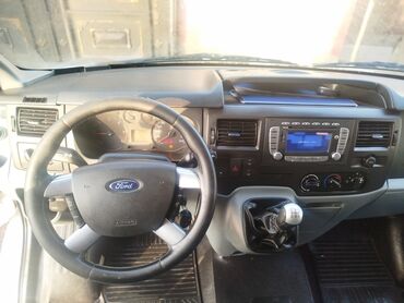 Ford: Ford Transit: 2.2 l | 2010 il 267200 km Van body type — 20