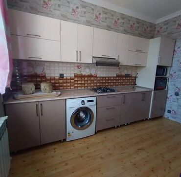 Sifarişlə mətbəx mebeli: Sifarişlə mətbəx dəsti, Özü çəkən petlələr, Mat laminat, Kredit yoxdur, Pulsuz çatdırılma — 19