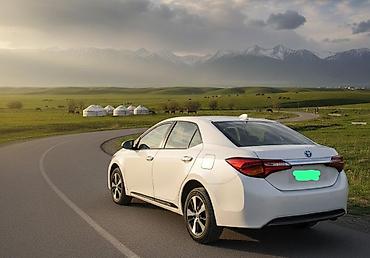 из дубая: Toyota Levin: 2019 г., 1.8 л, Вариатор, Гибрид, Седан — 1