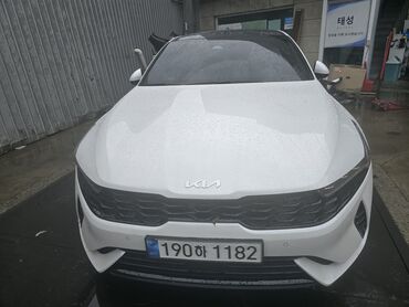 камри салон: Kia K5: 2023 г., 2 л, Автомат, Гибрид, Седан